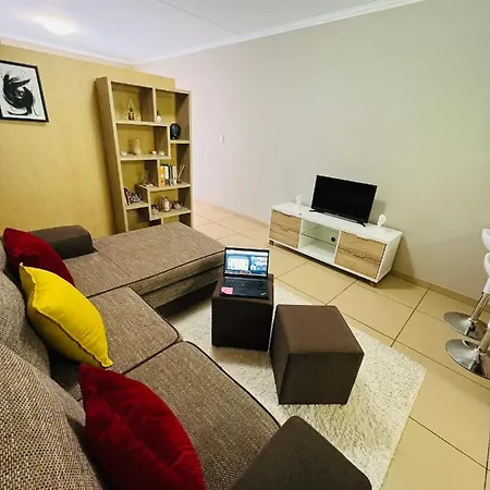 Lighthouse Inn Bloemfontein Buitenkant foto