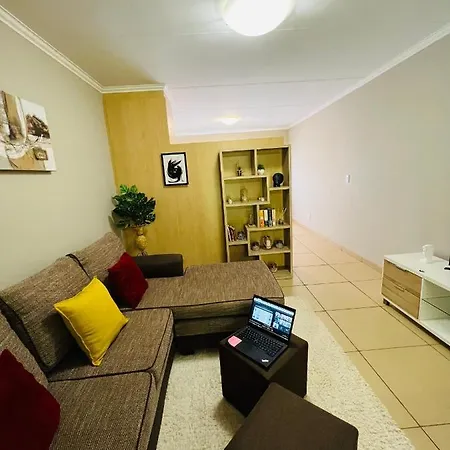 Lighthouse Inn Bloemfontein Buitenkant foto